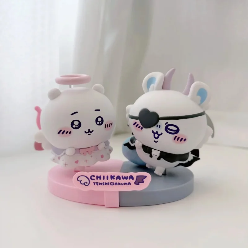 Фото В наличии: Фигурка Chiikawa Usagi Momonga Shisa Angel Devil Series, коллекционная игрушка-сюрприз, милая кукла, настольное украшение, модный подарок для девочек №3