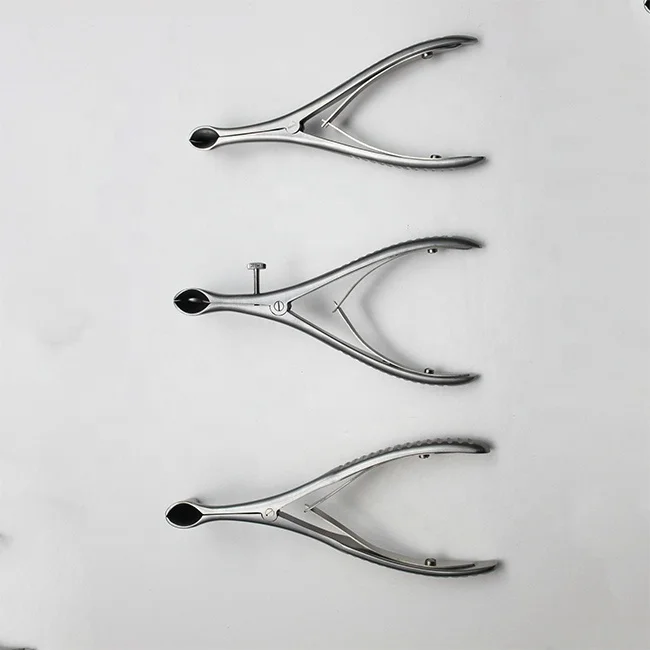 

Adult nasal speculum Pediatric large speculum