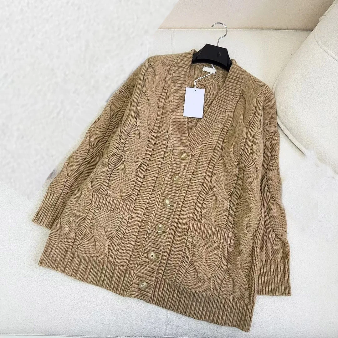 

Женская одежда 2023 Универсальный классический свитер средней длины с V-образным вырезом