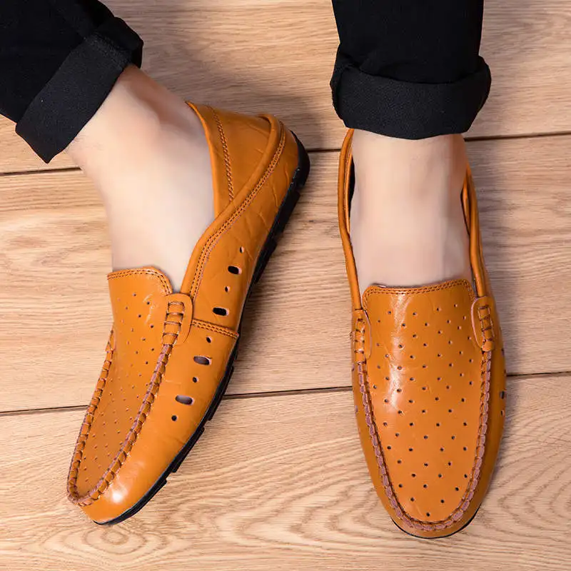 

Кроссовки мужские спортивные Скор, белые, для бега и тенниса