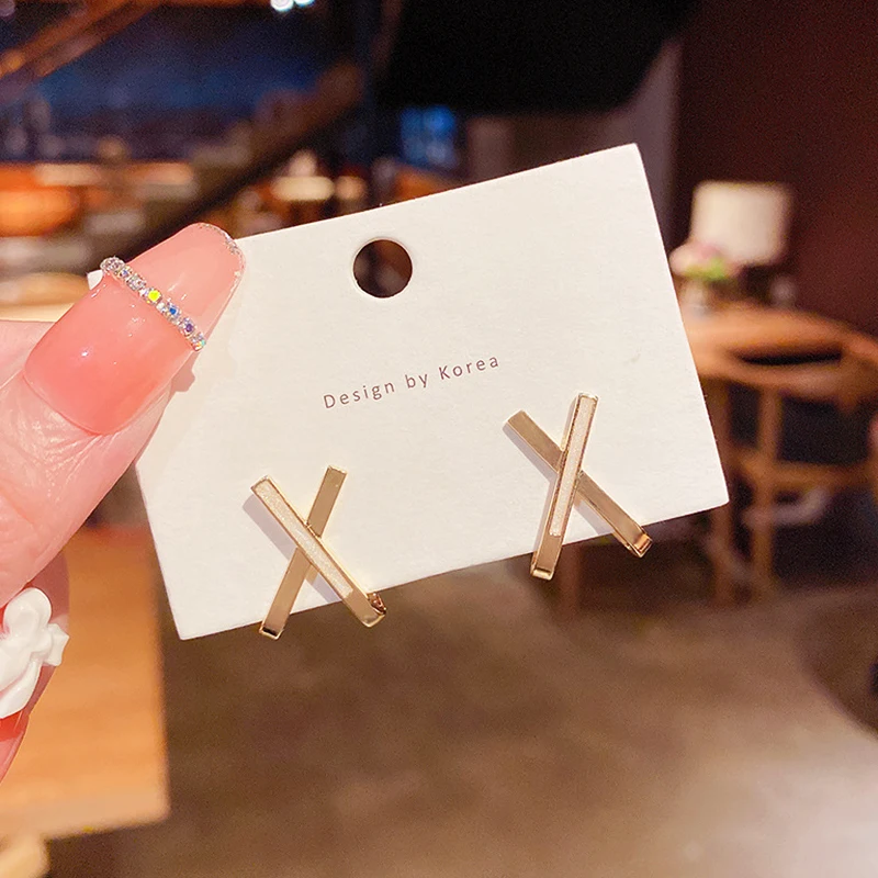 

Korean Fashion Geometric Cross Enamel Earrings for Women Girl Temperament Jewelry S925 Needle Stud Birthday Party Ins Hot Gift