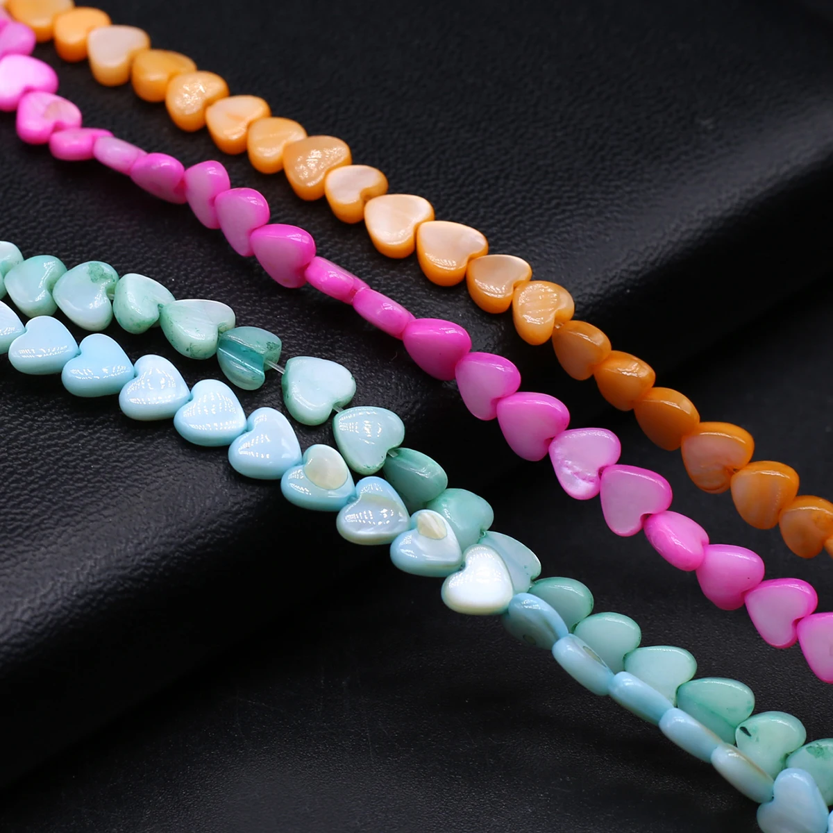 

6mm Natural Shell Dyed Beads Heart Shape Loose Multicolored Bead for Jewelry Making Diy Women Bracelet Necklace Accessories