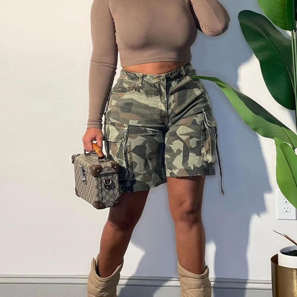

Women's Shorts Camouflage Pocket Side Zipper Fly Knee Length Straight Toursers 2023 Summer Street Cargo Safari INS Pants Shorts