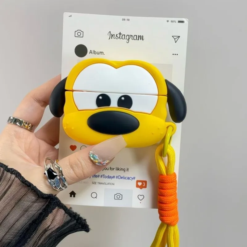 Фото Силиконовый чехол Disney Pluto 3D с мультяшным рисунком для AirPods с плетеным ремешком, милый противоударный чехол для AirPods 3 4 Pro Pro 2 Pro 3 №1