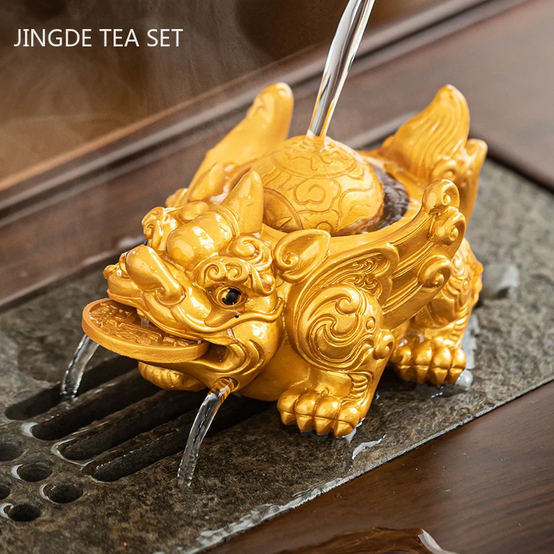 

1PCS Chinese Resin Discolored Tea Pet Lucky Cute Golden Toad Ornaments Desktop Handmade Crafts Home Tea Set Decoration Gifts