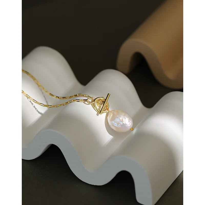 

Korean S925 sterling silver necklace ins2021 new Baroque freshwater pearl femininity chain ornaments 18k gold