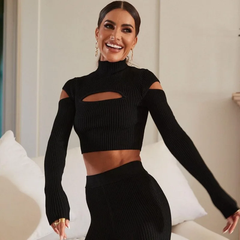 

Женские черные укороченные футболки с высоким воротом, привлекательные весенне-зимние укороченные топы с вырезами и длинным рукавом, модна...