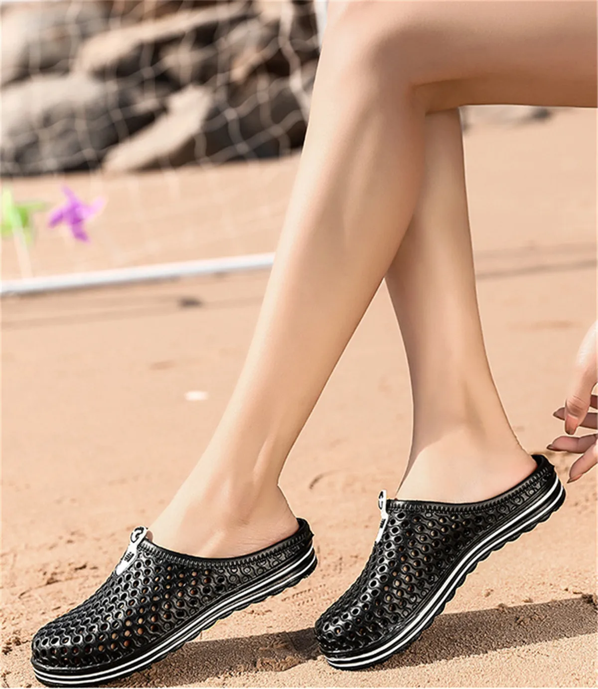 Women Slippers Outdoor Clogs Thick Sole Beach Sandals Fashion Men EVA Non-slip Home Garden Hole Shoes Couple Slides