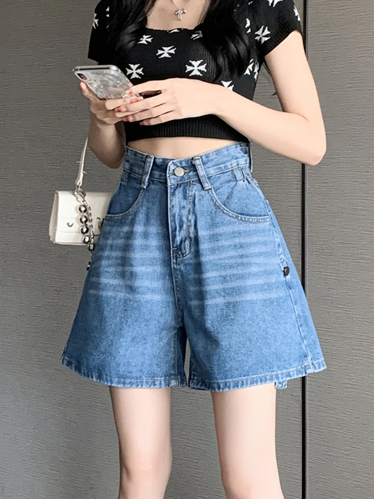 New Spring Summer Women Loose Blue Denim Shorts Streetwear Female High Waist Button Wide Leg Jeans Shorts Bottoms