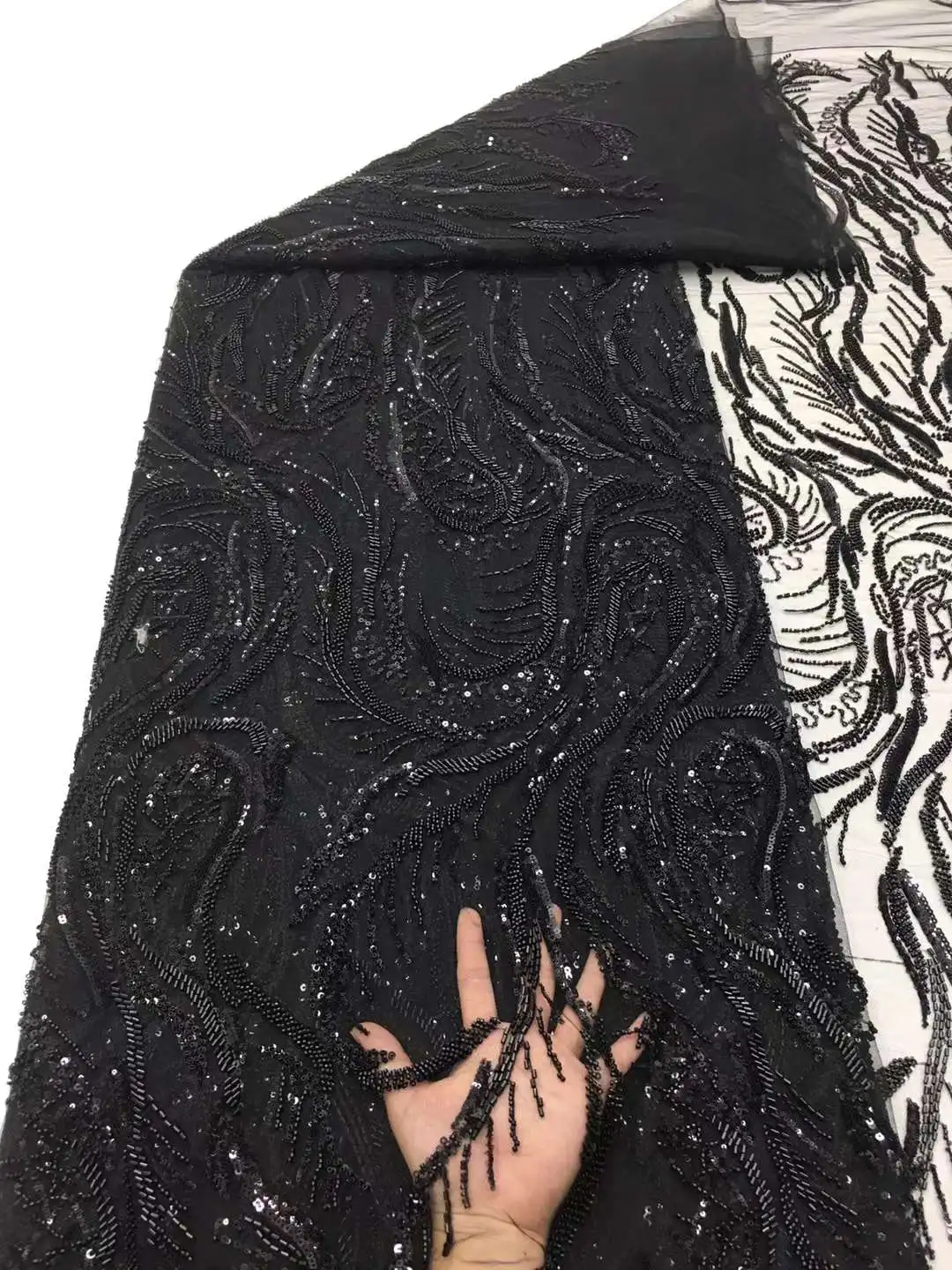 Красивый дизайн платья вышитые бусины разных цветов Африканское кружево