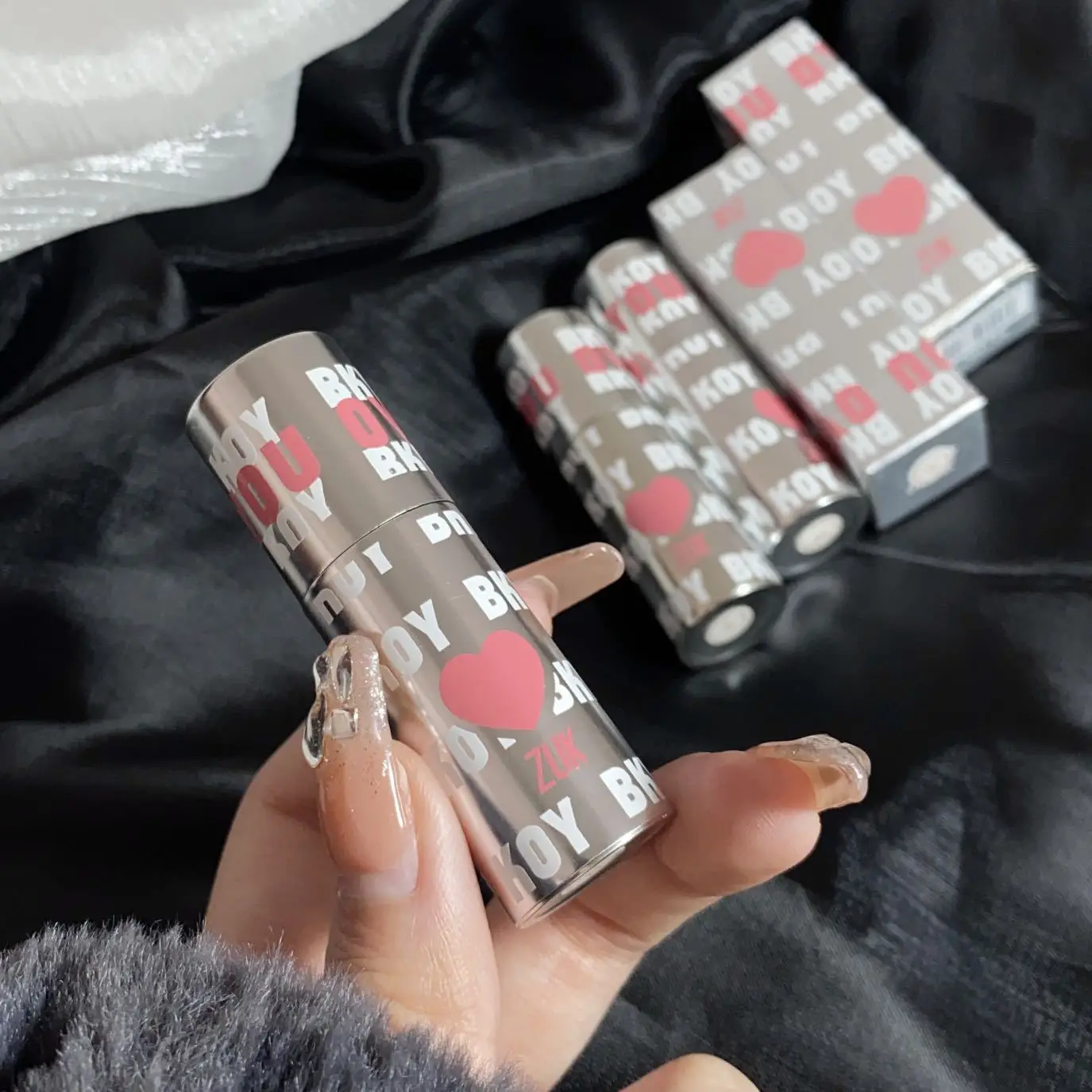 

Sdatter Matte Lip Glaze Lip Clay Student Affordable Lipstick Long-lasting Natural Makeup Waterproof Lipstick Beauty Cosmetics