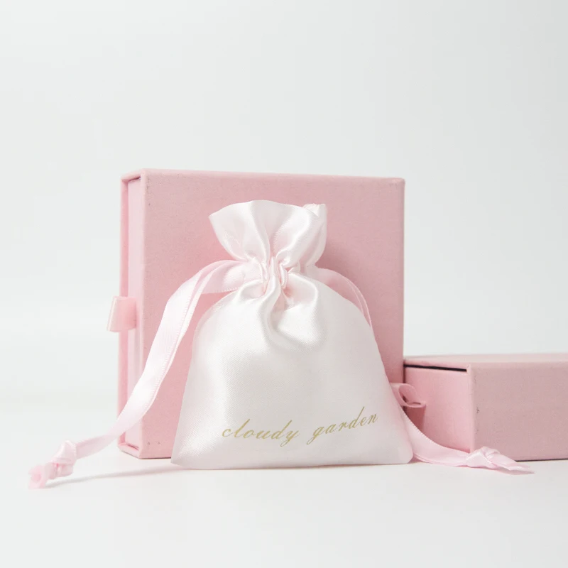 Custom Pink Silk Satin Jewelry Pouches Drawstring Bag with Ribbon Lipgloss Cosmetics Storage Party Gift Packaging Bags 50pcs