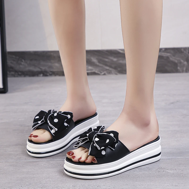 

Slippers Casual Shoes Woman 2022 On A Wedge Med Platform Butterfly-Knot Shale Female Beach Pantofle Luxury Flat Soft Sabot New S