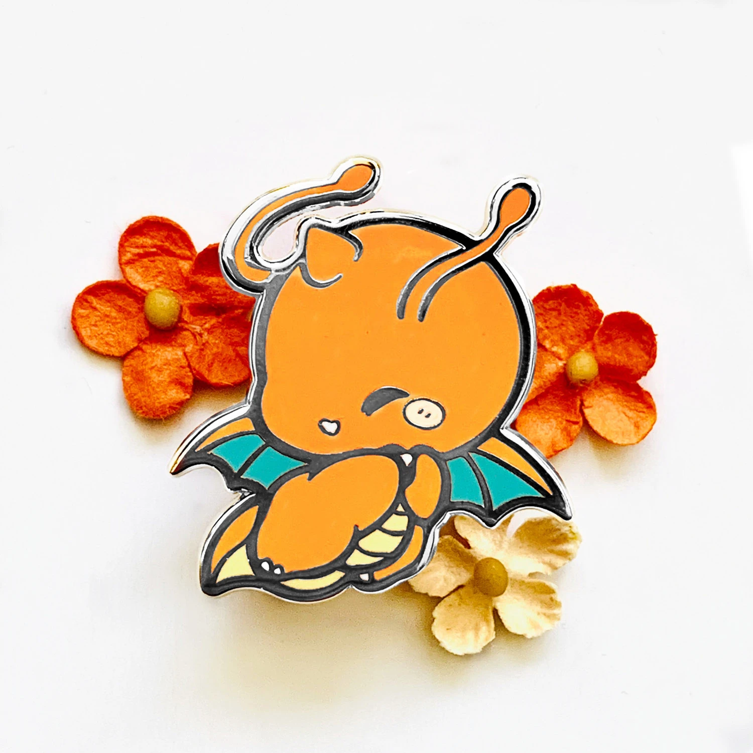 

Kawaii Pterosaur Hard Enamel Pin Cartoon Flying Dragon Cute Animal Metal Brooch Accessories Video Game Fans Badge Jewelry Gift