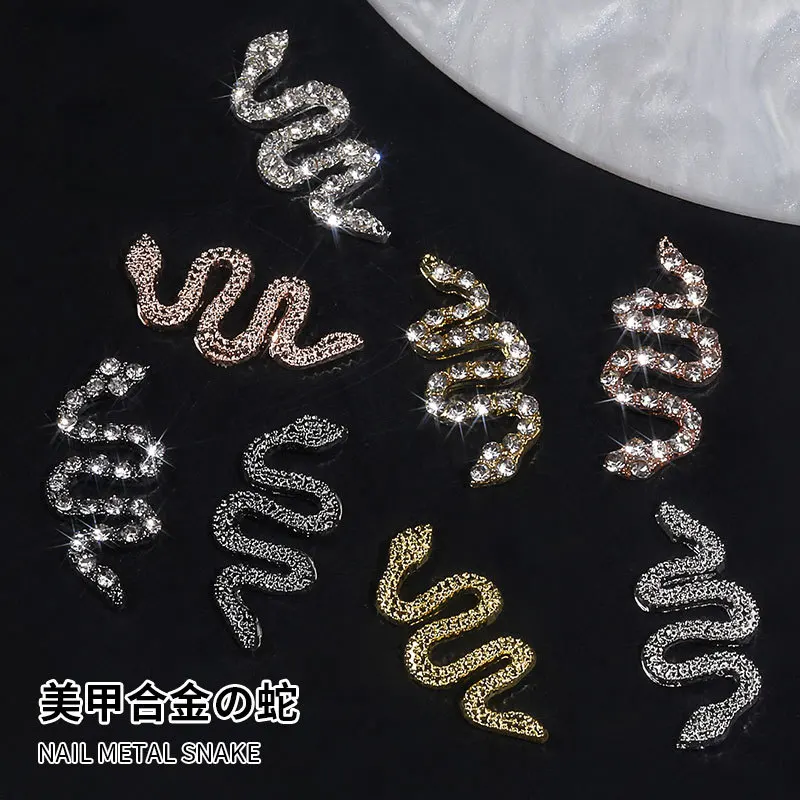 

10pcs Luxury Snake 3D Glitter Rhinestones Gold Silver Strass Diamond Alloy Nails Supplies Charm Nail Art Decorations DIY Charms
