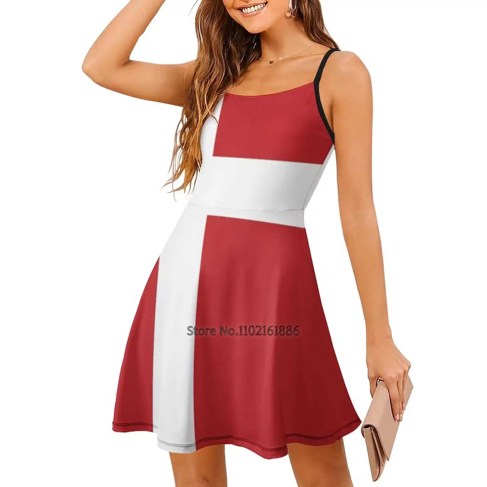 Платье с открытой спиной датским флагом квадратным вырезом и шнуровкой сзади |