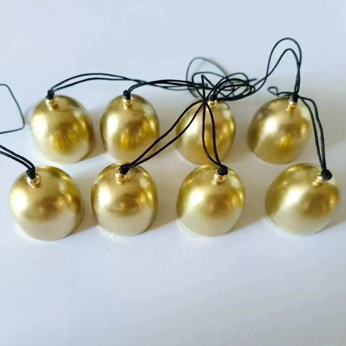 

Медный колокольчик