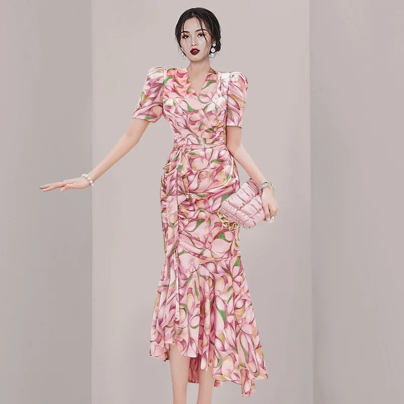 

2022 Summer Woman's New Style Strap Fashion Style Medium Long Step Dress
