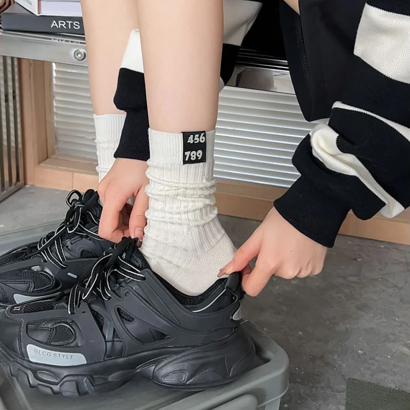 5 Pair Letter Labeling Luxury Designer Women Socks Set Long Cotton Cute Breathable Cycling Socks Sokken Fashion New Solid Color