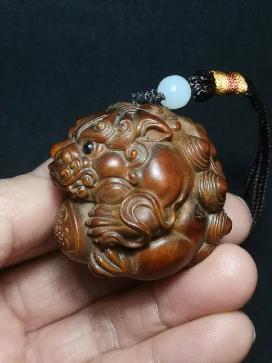 Японская резная вручную статуэтка в виде льва из бокса netsuke коллекционный