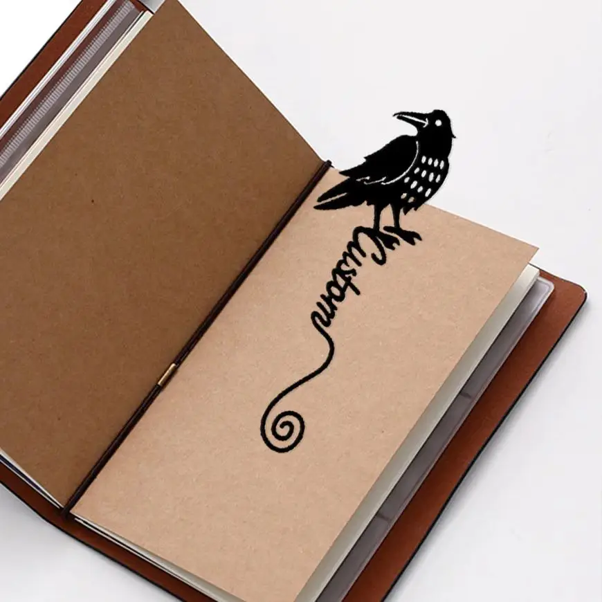 Металлическая закладка с подвесками в виде летающей птицы подарок для