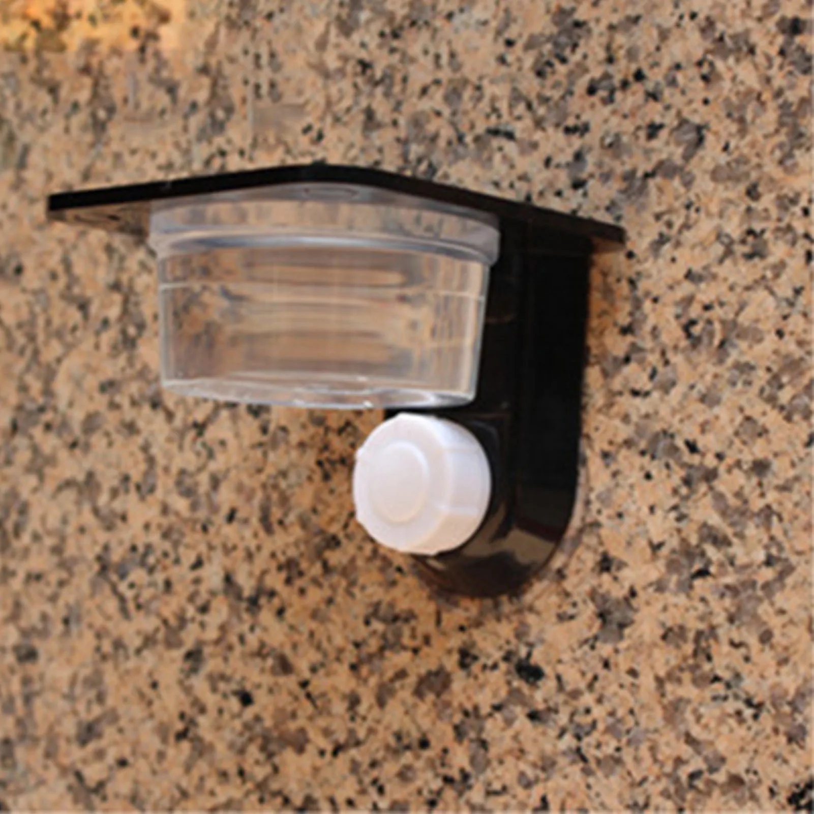 Кормушка Gecko для рептилий устройство кормления черного цвета еды и воды