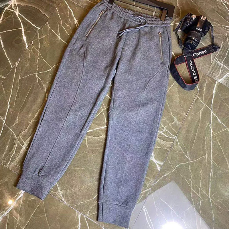 

2022 spring and autumn simple men's trousers classic stitching leather label casual trousers men's custom mesh air layer fabric