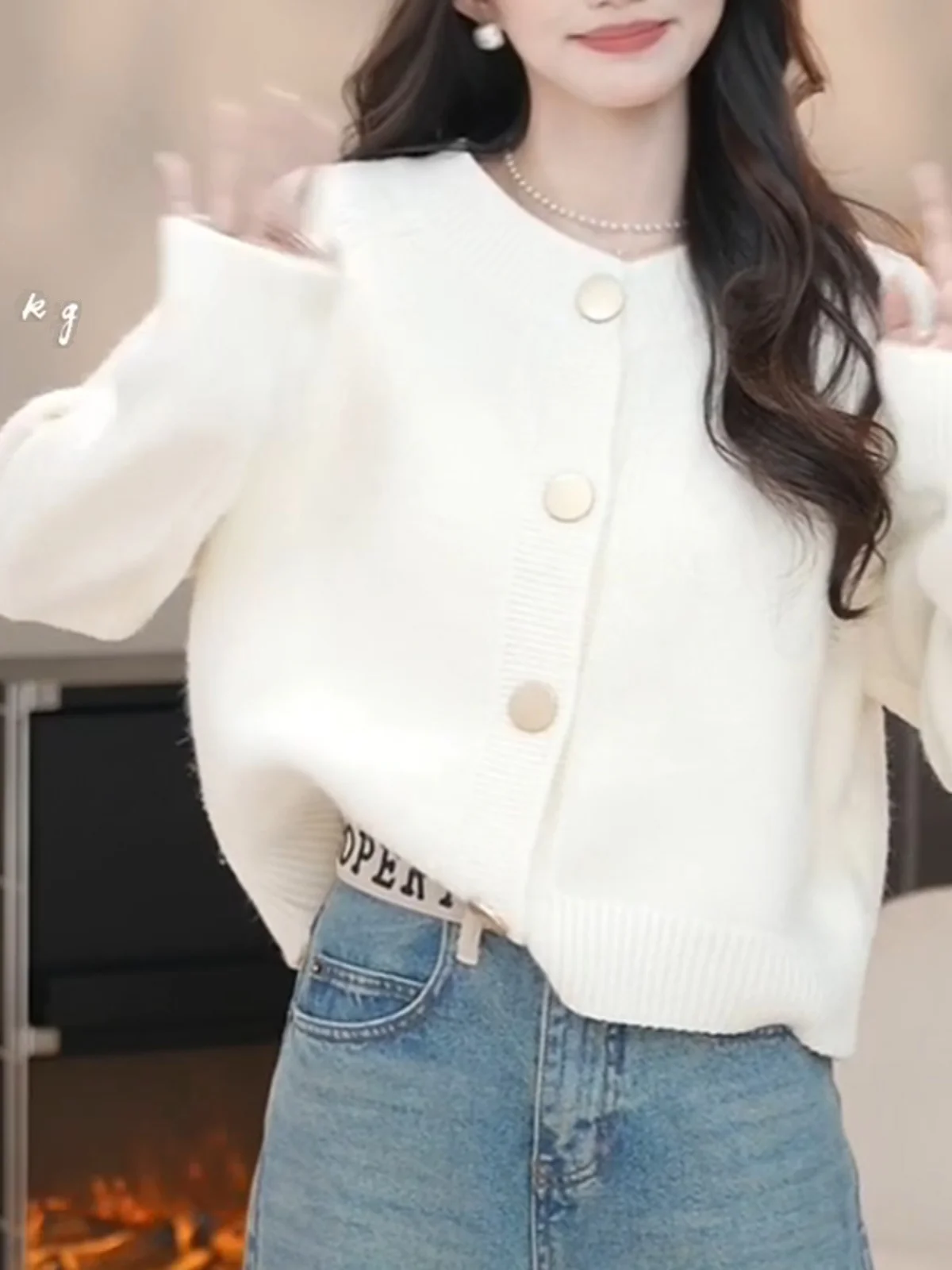 Plus Size Simple Commuter Elegant Sle Fashion Top Autumn 2024 White Long sleeve Knit cardigan Short Outerwear