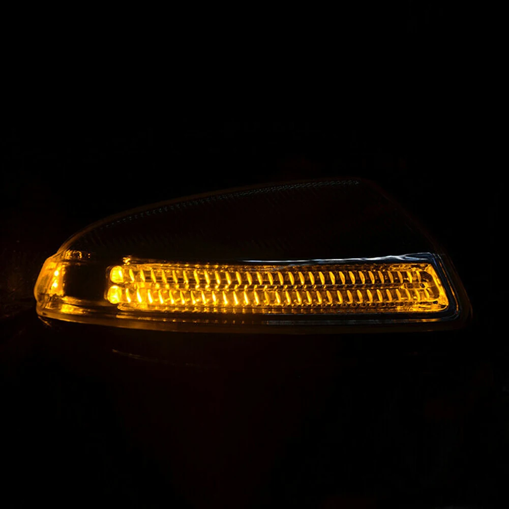 

A2048200821 Turn Signal Light Car Accessories White 2048200821 56x170mm C-Class W204 All Model For Benz ML Class