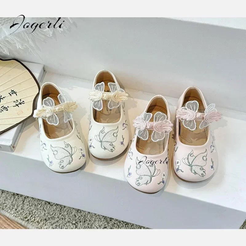 Демисезонные маленькие школьные туфли из искусственной кожи в китайском стиле