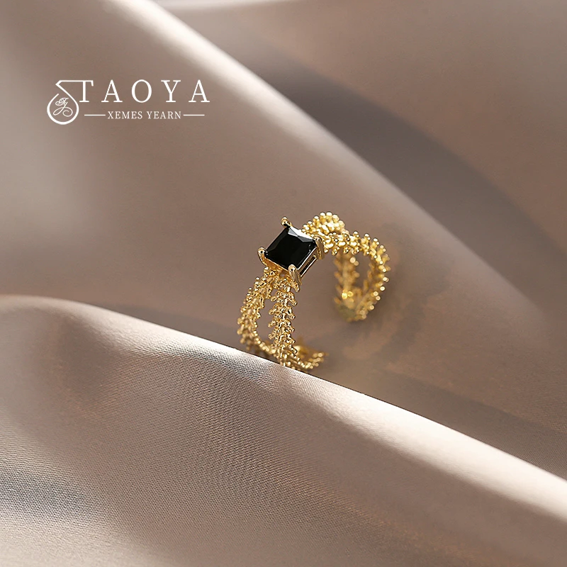 

European and American Vintage Metal Gold Color Thorn Black Zircon Square Rings 2022 Fashion Jewelry Wedding Rings For Womens