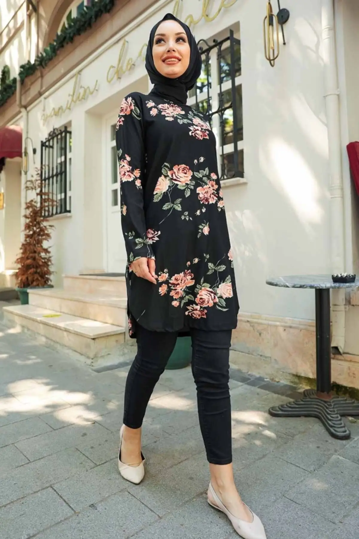 

Black Hijab is patterned Tunic Muslim Tunic 2021 Fashion