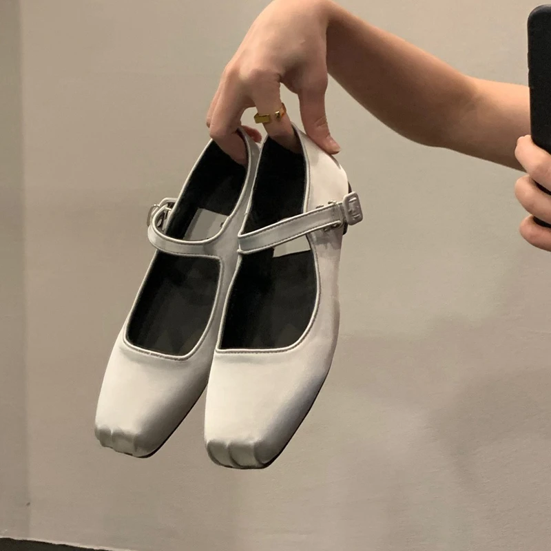 

Новинка 2023, женские туфли на плоской подошве, модные шелковые туфли с квадратным носком, женские мягкие Повседневные Туфли Мэри Джейн на плоской подошве