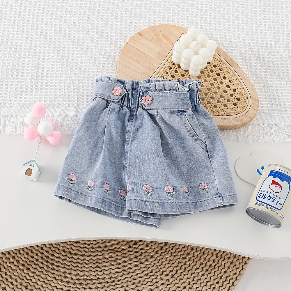 

Cute Floral Appliques Denim Shorts for Kids Girls Ruched High Waist Embroidery Short Jeans Versatile Children Summer Clothing