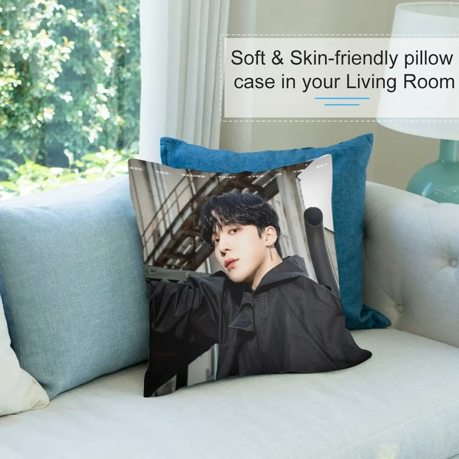 ATEEZ YUNHO THE WORLD EP.1 : МЕХАНИЗМ GUERRILLA Декоративная подушка Роскошный декор