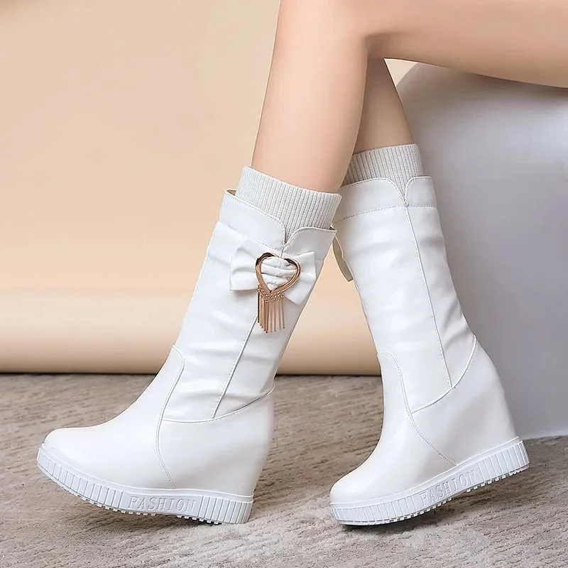 

Botas Femininas Women Fashion Round Toe White Pu Leather Stylish Boots for Autumn Lady Height Increased Comfort Boots G672