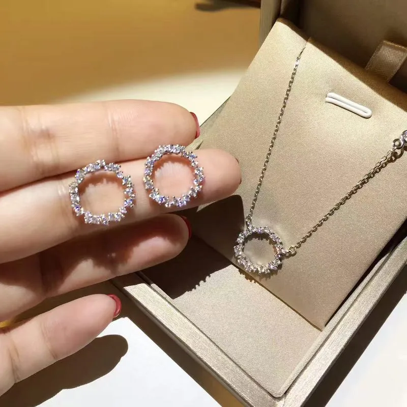

Women's Fashion Round Circle Jewelry Set Pendant Necklace Earrings Shiny Micro Crystal Zirconia Female Trendy Earring Accessory
