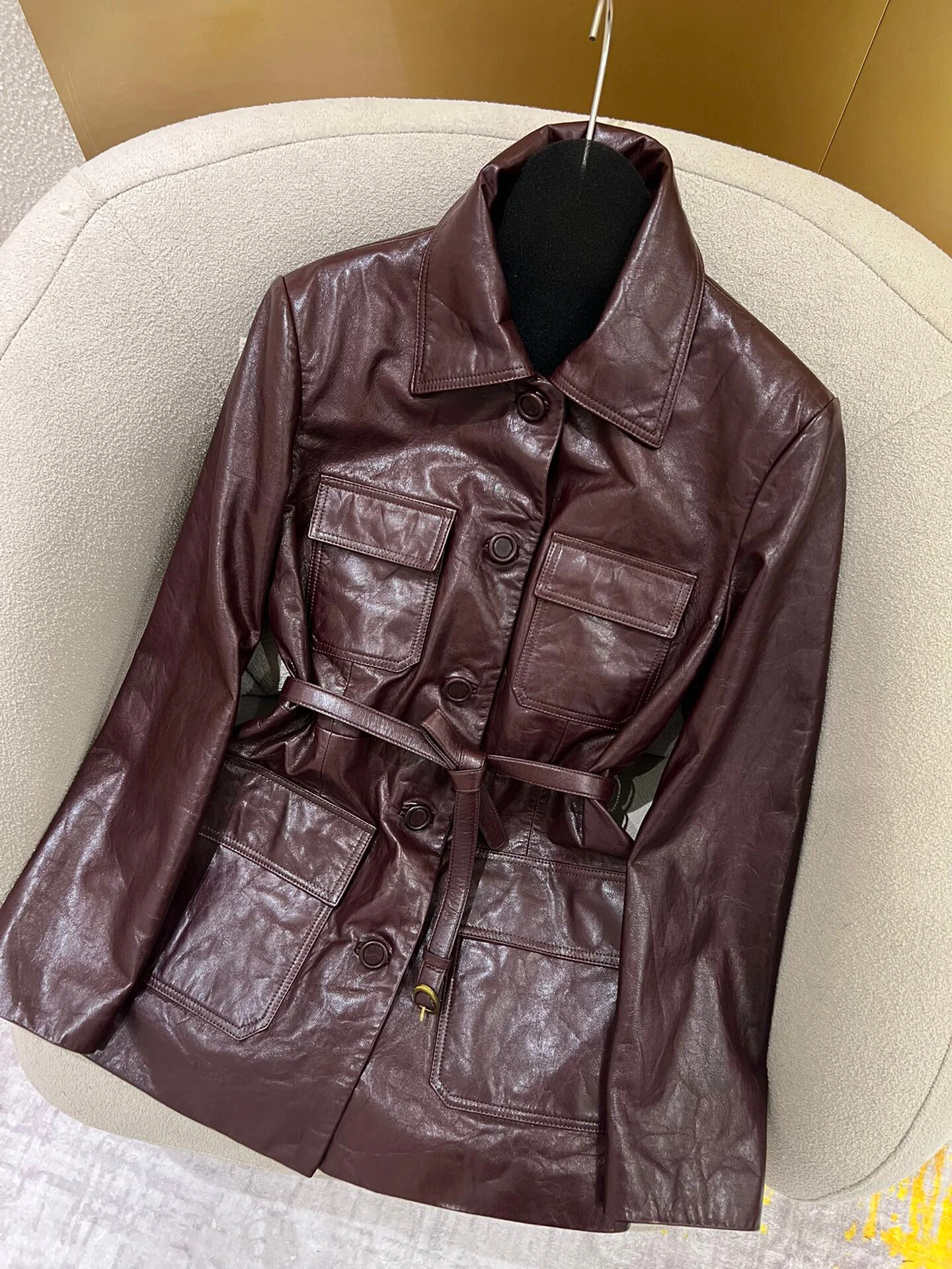 Осень-зима 2023 большое брендовое восковое двухцветное пальто из овчины