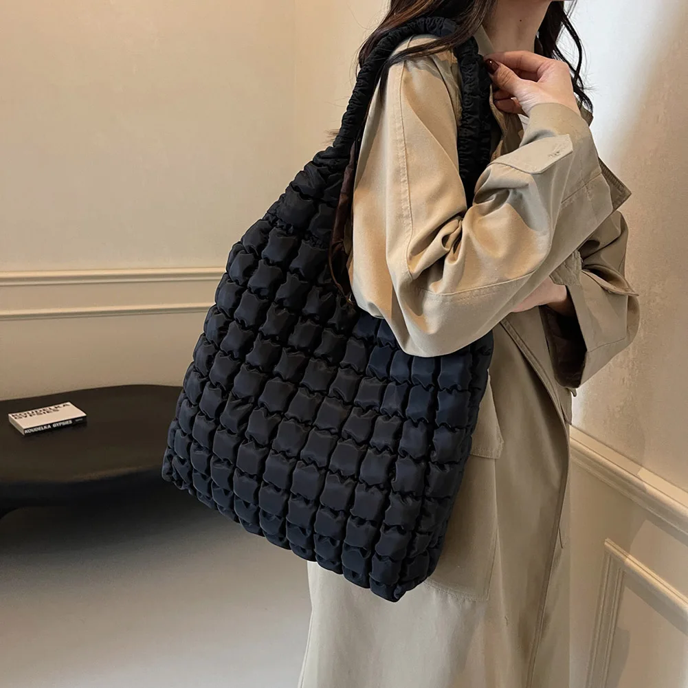 Сумка-тоут Женская Стеганая вместительный стеганый саквояж легкий чемоданчик с