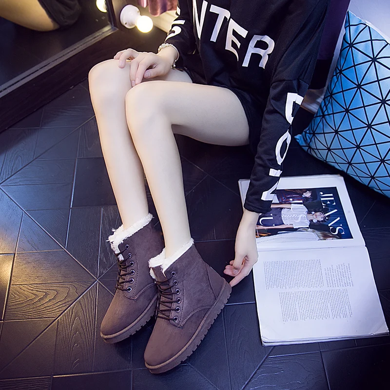 Outdoor Winter Super Warm Leather Women Snow Boots Female Snow Botines 2022 Black Botas Femininas Waterproof Sneakers For Women