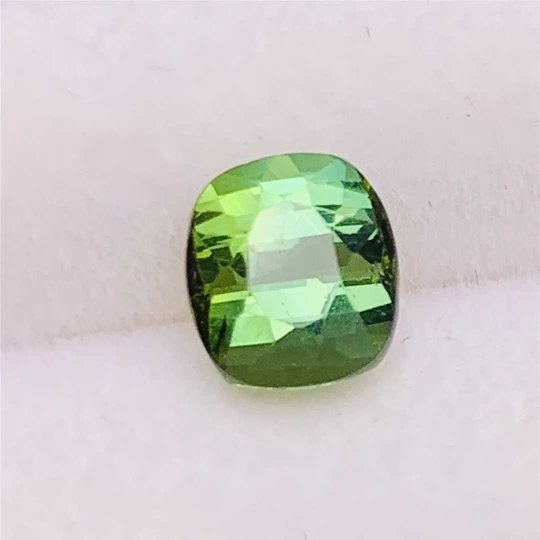 1Pcs/Lot Natural Old Mine Loose Gemstone Oval Multiple Faceted Green DIY Material Valet Inlay Jewelry Man Woman Necklace Ring