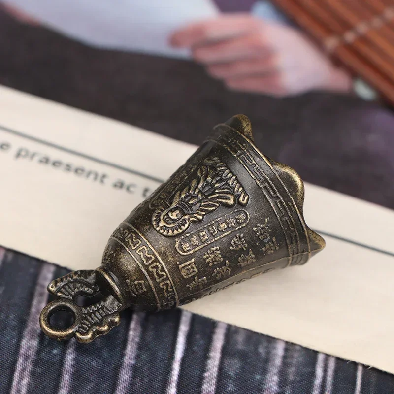 Ретро Антикварный колокольчик китайская мини-скульптура молитвенная лампа