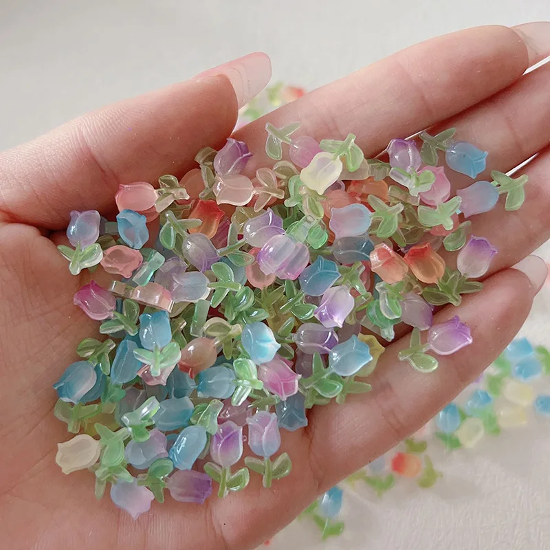 

50pcs Luminous Tulip Nail Art Accessories Flower Resin Charms Glow In The Dark Nail Jewelry Rhinestones 3D Luxury Nail Art Decor