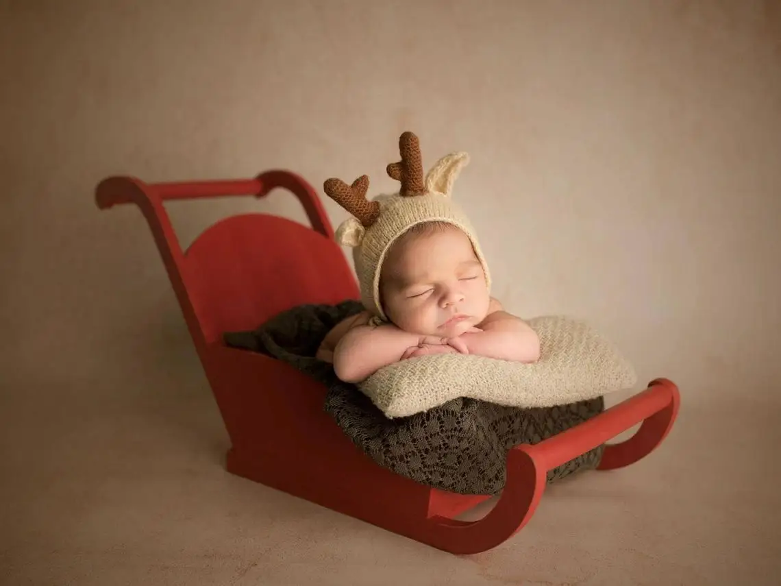 Newborn Photography Props Christmas Theme Photography Props Sleigh Car Red Children's Photo Studio Photography Accessories
