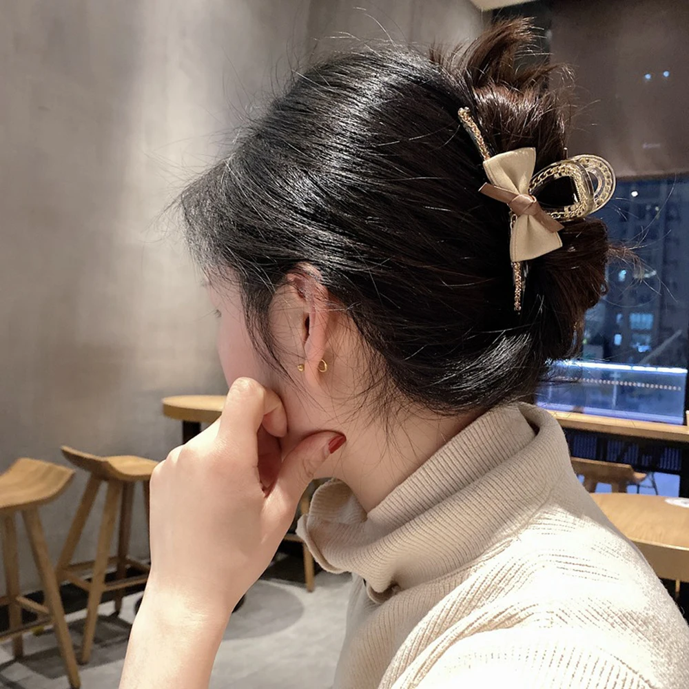 

New Fashion Crystal Women Wash Face Hair Clips Ponytail Holder Bow Hair Crabs Clamp Clip Crab Acrylic Hair Claws