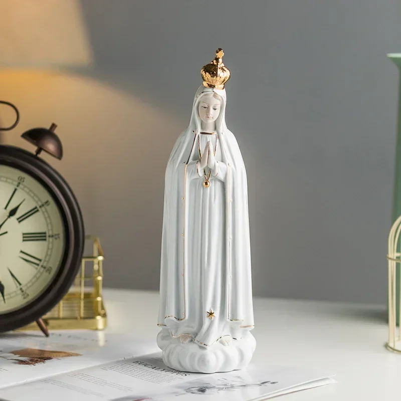 Статуэтка Богородицы керамическая СЕМЕЙНАЯ СКУЛЬПТУРА для святой реликвы