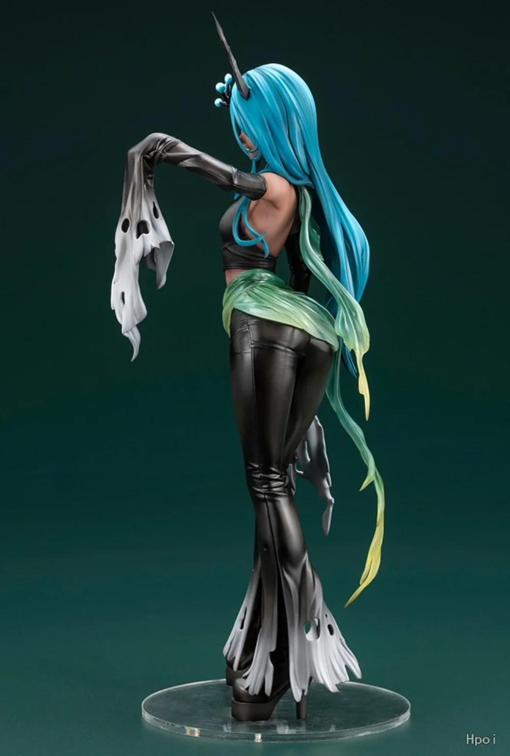Фото 100% Оригинальная, подлинная, в наличии фигурка Kotobukiya Queen Chrysalis (предварительно окрашенная), модель аниме-персонажа, декоративная игрушка, подарок на день рождения №5