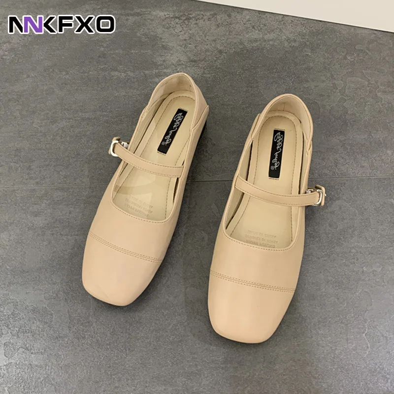 

Soft Bottom Girl Flat Shoes Simple Retro Square Toe Fairy Style Gentle Single Shoes Buckle Strap Small Leather Shoes