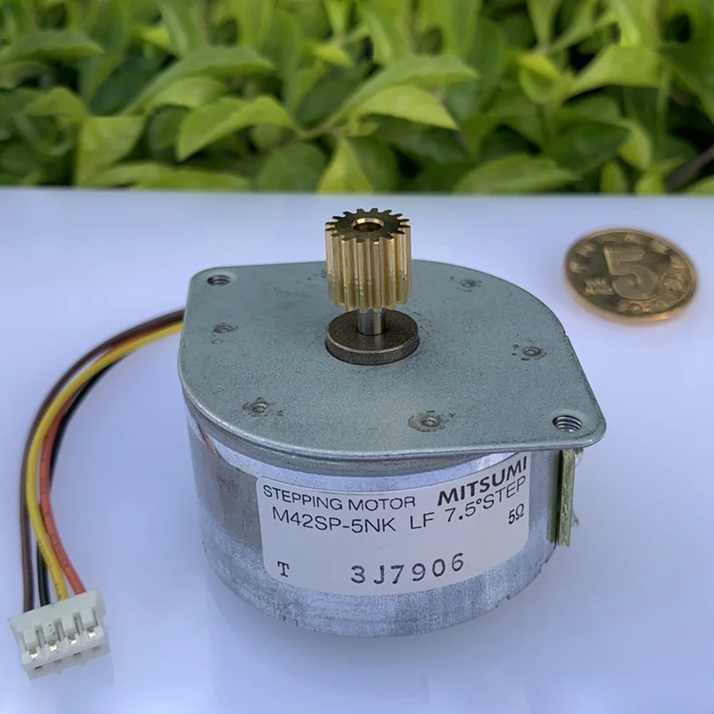 MITSUMI M42SP-5NK 2-фазный шаговый двигатель 4-проводной DC 24V 42 мм постоянный магнит