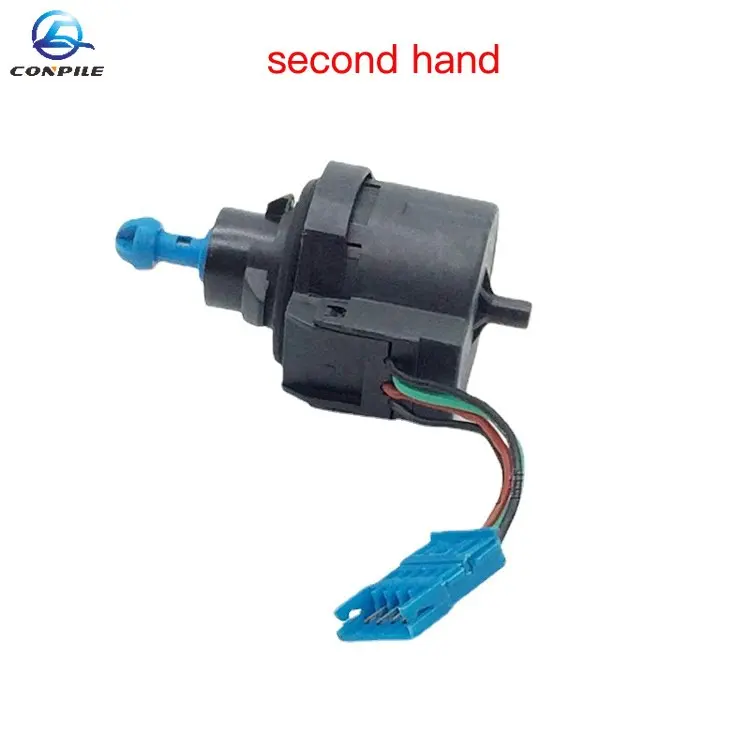 Для 09-12 Q5 Passat Octavia RS регулировка высоты фары 1 шт. Для 09-12 Q5 Passat Octavia RS регулировка высоты фары 1 шт.